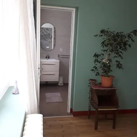 Διαμέρισμα Tante Aurore Et D'hotes Chemery-Chehery